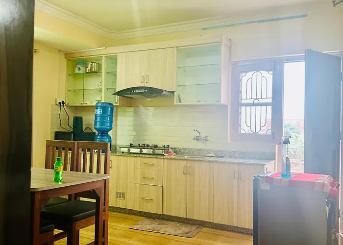 Lama Apartment *